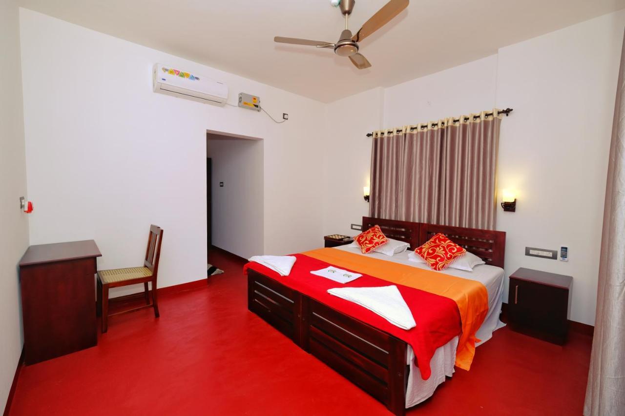 Apartamento Marari Ebin Charlys Mararikulam Exterior foto